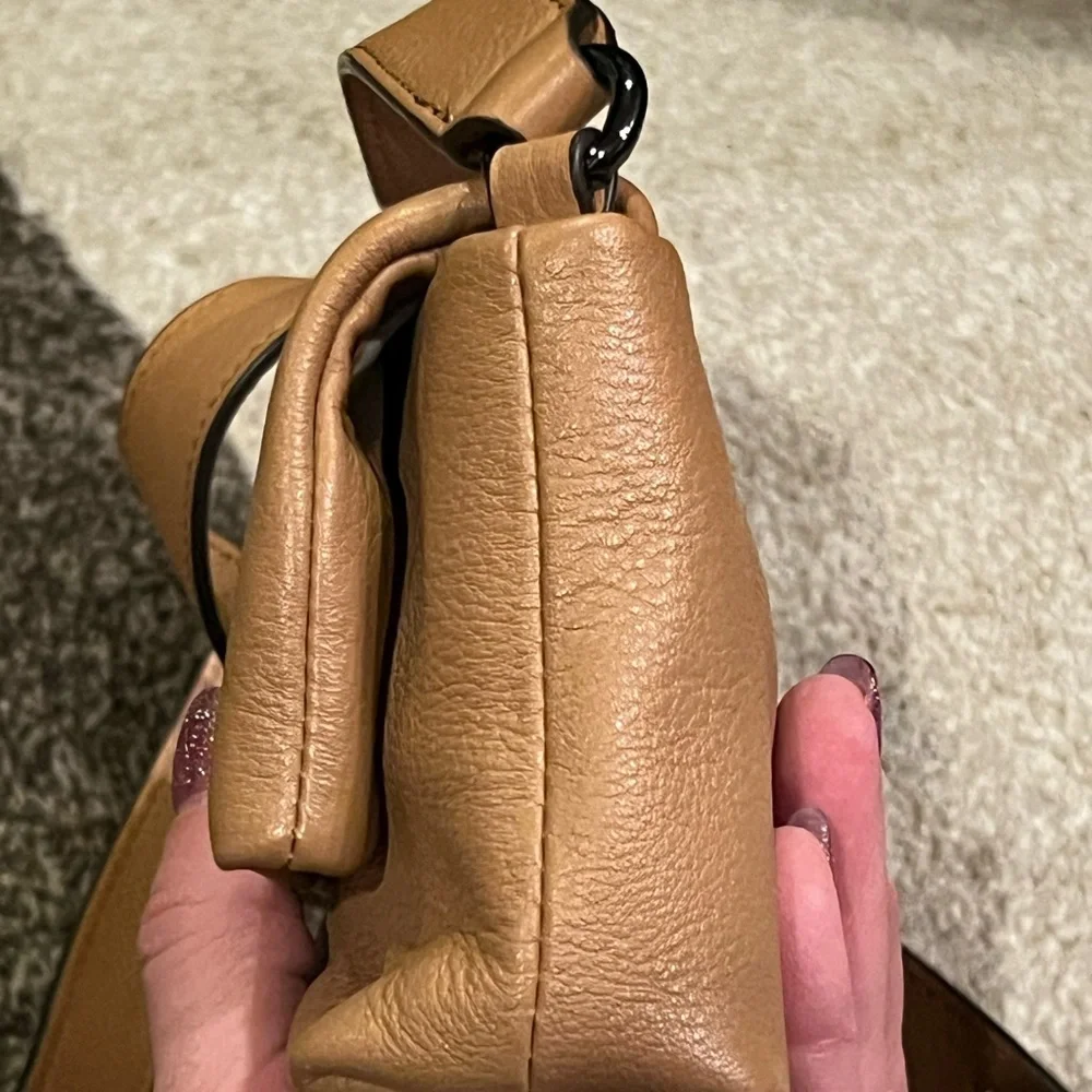 AIMEE Kestenberg Leather"Preston"Mini Crossbody Bag with Patterned Interior - Picture 15 of 15